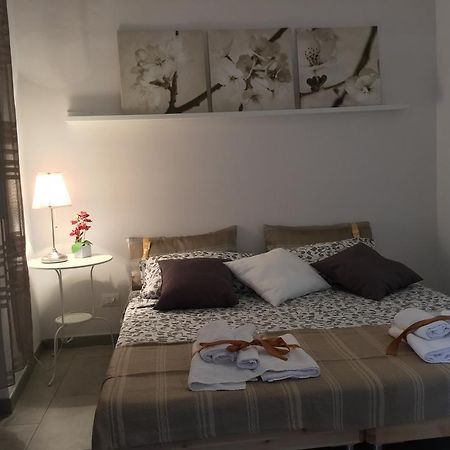 Villa Case Vacanze Le Rose Noto Exterior foto