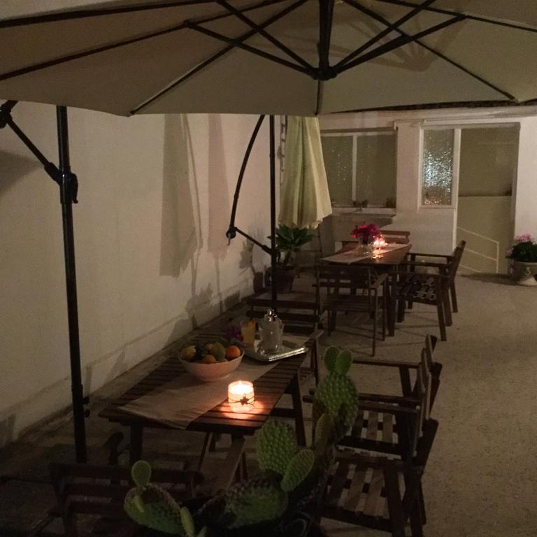Villa Case Vacanze Le Rose Noto Exterior foto